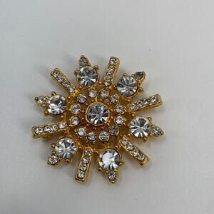 Vintage Star Burst gem gold tone brooch